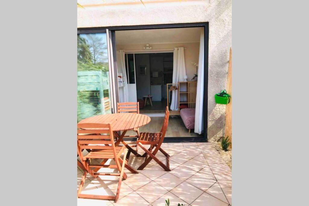 Appartamento La petite Pinède Sanary-sur-Mer Esterno foto
